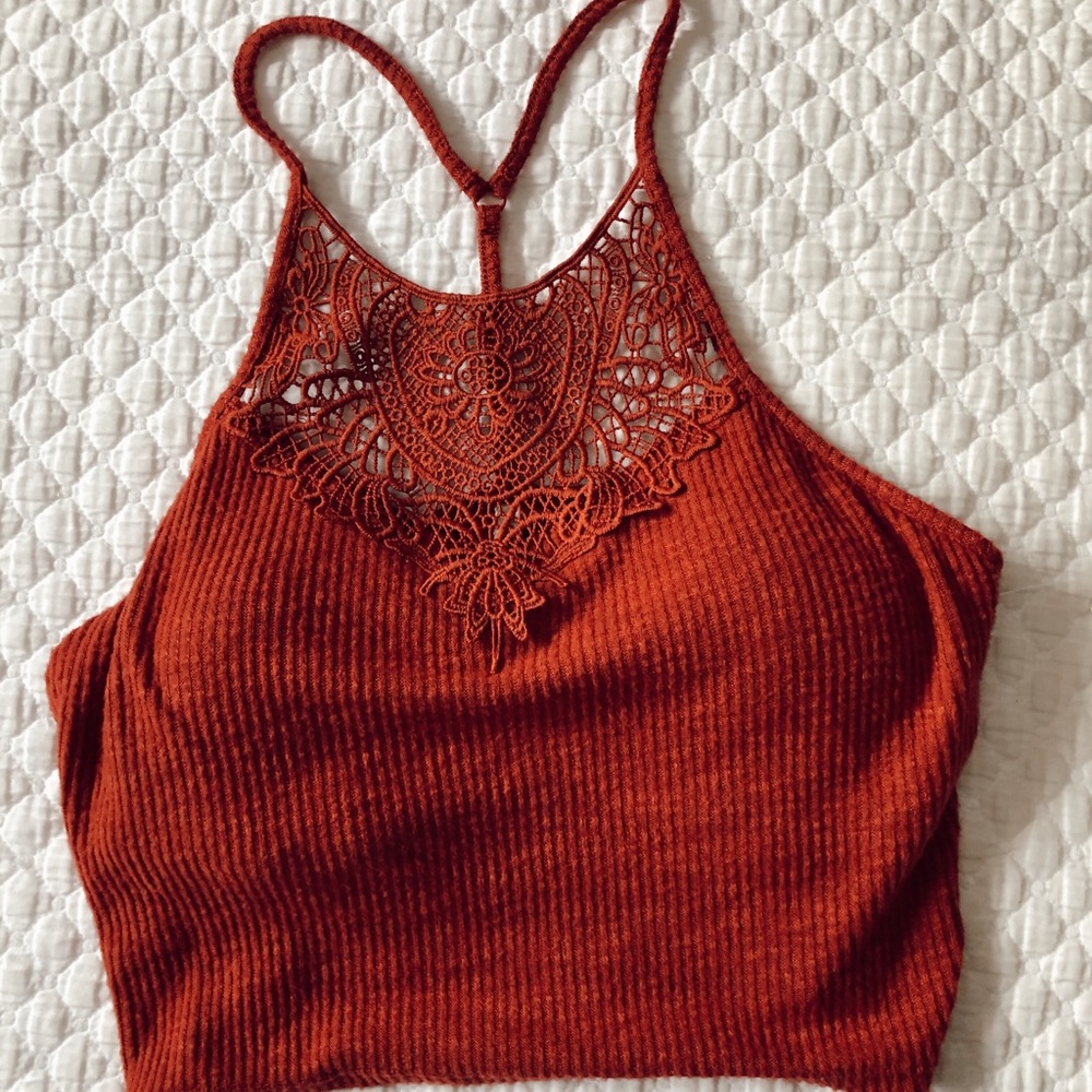 Crop top